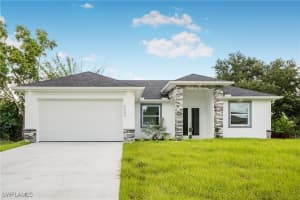 3203 24th Street, LEHIGH ACRES, FL 33976 Sold 11/05/24