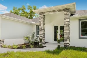 3203 24th Street, LEHIGH ACRES, FL 33976 Sold 11/05/24