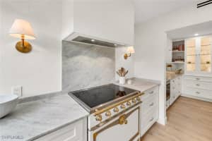 109 Wilderness Drive, Naples, FL 34105 Sold 12/04/24
