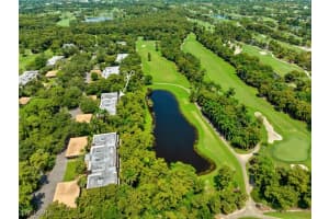 109 Wilderness Drive, Naples, FL 34105 Sold 12/04/24