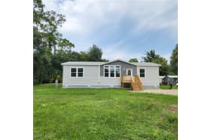 652 Magnolia Avenue, Labelle, FL 33935 Sold 11/15/24