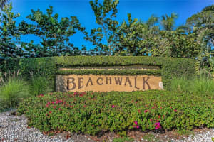649 Beachwalk Circle, Naples, FL 34108 - MLS#224076565