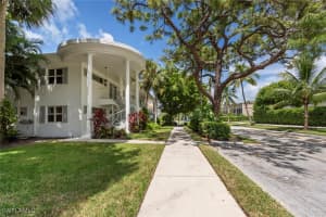 288 2nd Street, Naples, FL 34102 Sold 06/16/25