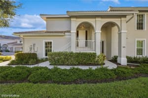 24360 Sandpiper Isle Way 205, Bonita Springs