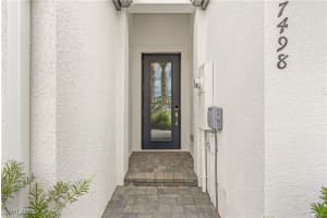 7498 Rockefeller Drive, Naples, FL 34119 Sold 11/04/24