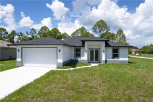 3733 Kelsey Street, Fort Myers, FL 33905 Sold 02/11/25