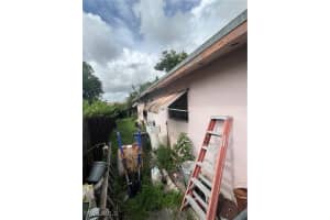 3521 25th Street, Lauderdale Lakes, FL 33311 Sold 11/26/24