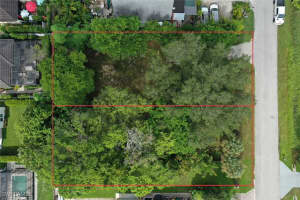 2808 Van Buren Avenue, Naples, FL 34112 - MLS#224077173