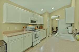 10041 Colonial Country Club Boulevard, FORT MYERS, FL 33913 Sold 04/24/25