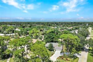 521 Piper Boulevard, Naples, FL 34110 - MLS#224077363