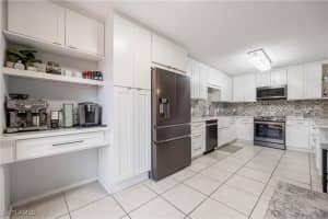 5590 Woodrose Court, Fort Myers, FL 33907 - MLS#224077455