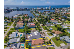 546 94th Avenue, Naples, FL 34108 Sold 01/31/25