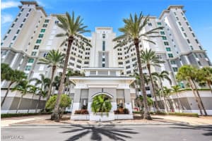 315 Dunes Boulevard, Naples, FL 34110 Sold 12/12/24