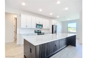 4310 22nd Street, Cape Coral, FL 33993 - MLS#224077496