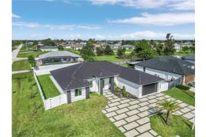 216 Chiquita Boulevard, Cape Coral, FL 33993 - MLS#224077552