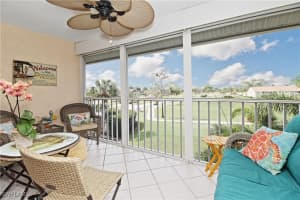 5955 Bloomfield Circle, Naples, FL 34112 Sold 04/10/25