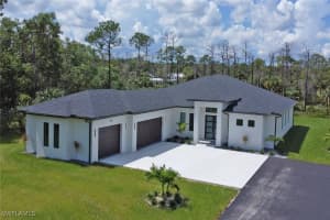 106 20th Avenue, Naples, FL 34120 Sold 03/28/25