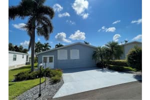 10046 PARKWOOD DR, Fort Myers, FL 33905 Sold 01/30/25