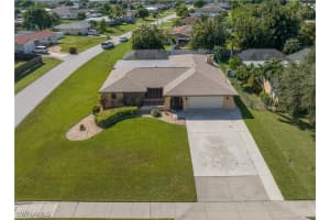 4453 Coronado Parkway, Cape Coral, FL 33904 Sold 02/13/25