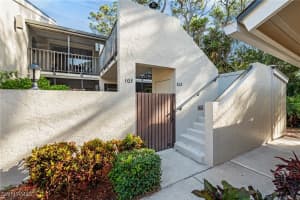 15330 Cedarwood Ln 203, Naples
