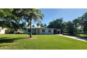 1422 Mandel Road, Fort Myers, FL 33919 Sold 01/31/25