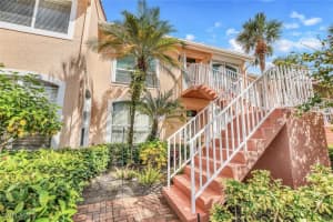 1972 Cascades Drive, Naples, FL 34112 Sold 03/18/25