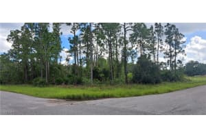 3800 13th Street, Lehigh Acres, FL 33972 - MLS#224077987