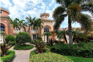 571 Avellino Isles Circle, Naples, FL 34119 - MLS#224078184