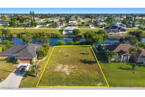 211 19th Terrace, Cape Coral, FL 33909 Sold 09/19/25