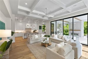 1191 7th Ave N, Naples