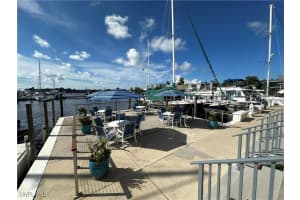900 Broad Avenue, Naples, FL 34102 Sold 01/24/25