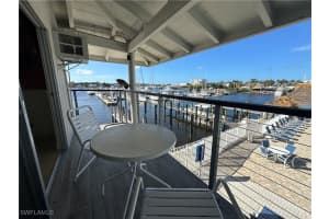 900 Broad Avenue, Naples, FL 34102 Sold 01/28/25