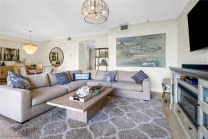 401 Bayfront Place, Naples, FL 34102 Sold 04/01/25