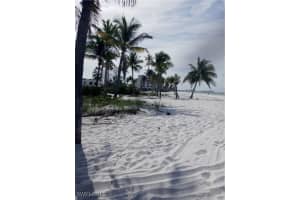 4230 Estero Boulevard, Fort Myers Beach, FL 33931 Sold 01/10/25