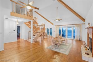 248 Christofer Court, Sanibel, FL 33957 Sold 12/20/24