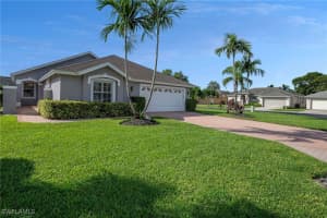 840 Mount Hood Court, Naples, FL 34104 - MLS#224078816