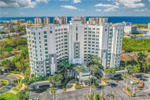 300 Dunes Blvd 905, Naples
