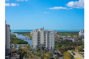 455 COVE TOWER Drive, Naples, FL 34110 Sold 07/22/25
