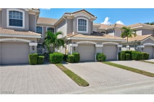 10016 Sky View Way 704, Fort Myers