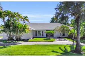 7247 Lake Drive, Fort Myers, FL 33908 Sold 04/25/25