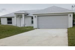 853 Colyer Street, LEHIGH ACRES, FL 33974 Sold 01/15/25