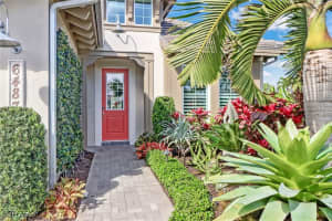6487 Warwick Avenue, Naples, FL 34113 - MLS#224079110