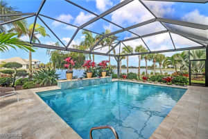 6487 Warwick Ave, Naples