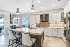 6487 Warwick Avenue, Naples, FL 34113 - MLS#224079138