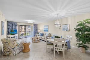 7300 Province Way, Naples, FL 34104 Sold 04/25/25