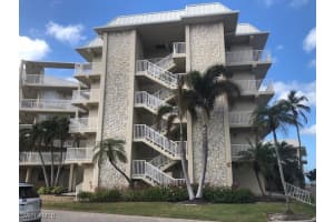 2875 Gulf Shore Boulevard, Naples, FL 34103 Sold 04/01/25