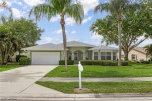 1899 Piccadilly Circus, Naples, FL 34112 - MLS#224079394