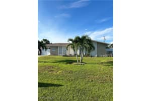 629 36th Street, Cape Coral, FL 33904 - MLS#224079514