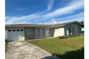 629 36th Street, Cape Coral, FL 33904 - MLS#224079514