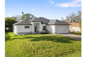 4609 4th Street, Lehigh Acres, FL 33971 Sold 09/03/25
